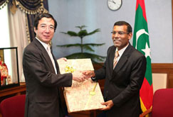 http://www.aptsec.org/sites/default/files/Upload-files/SG-Photos/22832_.jpg