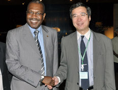 http://www.aptsec.org/sites/default/files/Upload-files/SG-Photos/image005.jpg